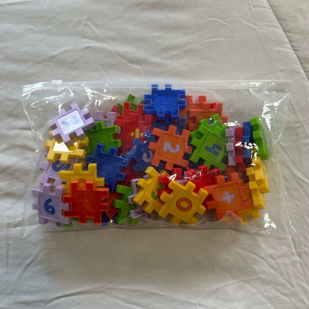 Learning numbers tiles set